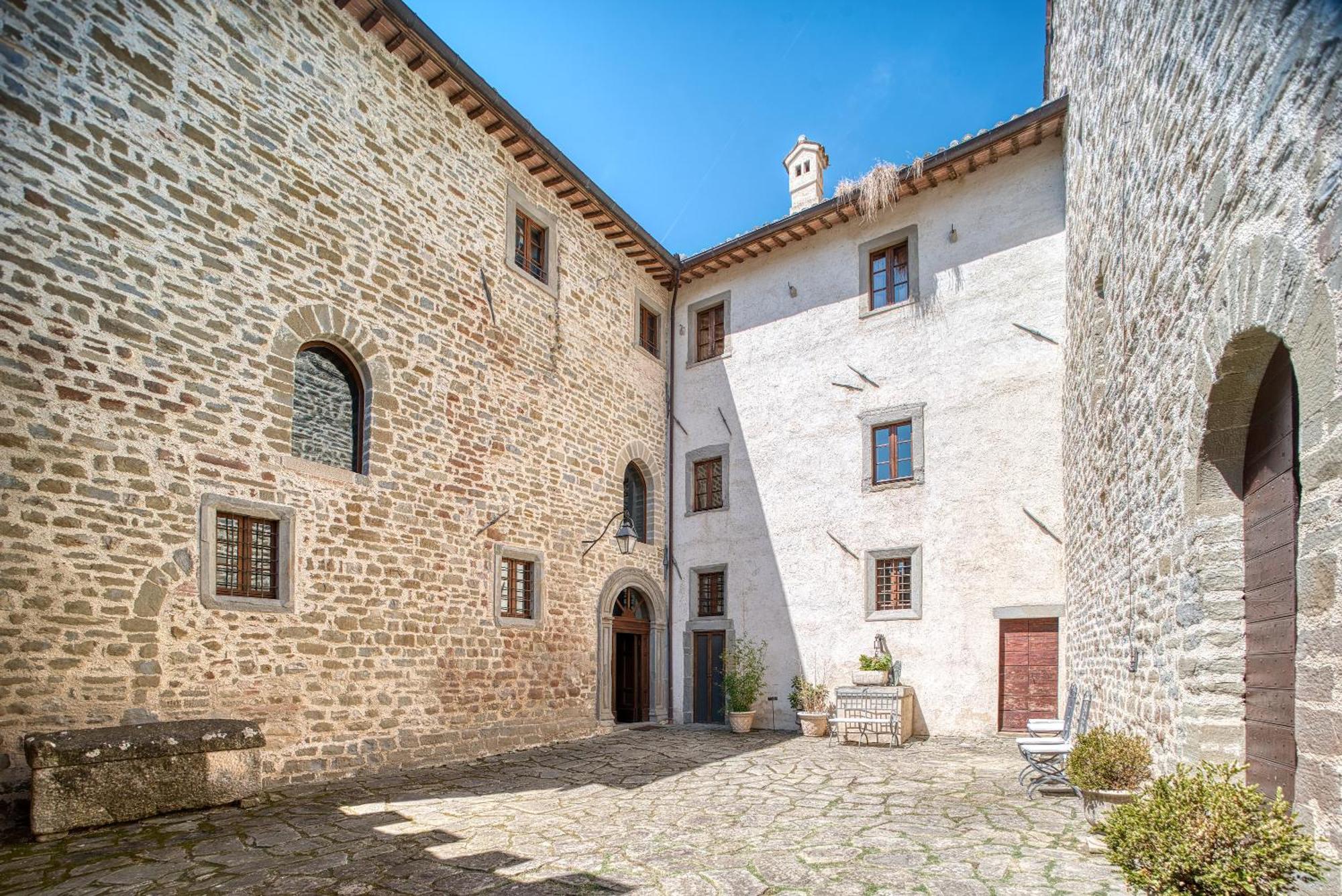 فيلا Castello Di Magrano غوبيو المظهر الخارجي الصورة
